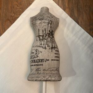 Vintage Style Jewelry Form Mannequin for necklaces/bracelets